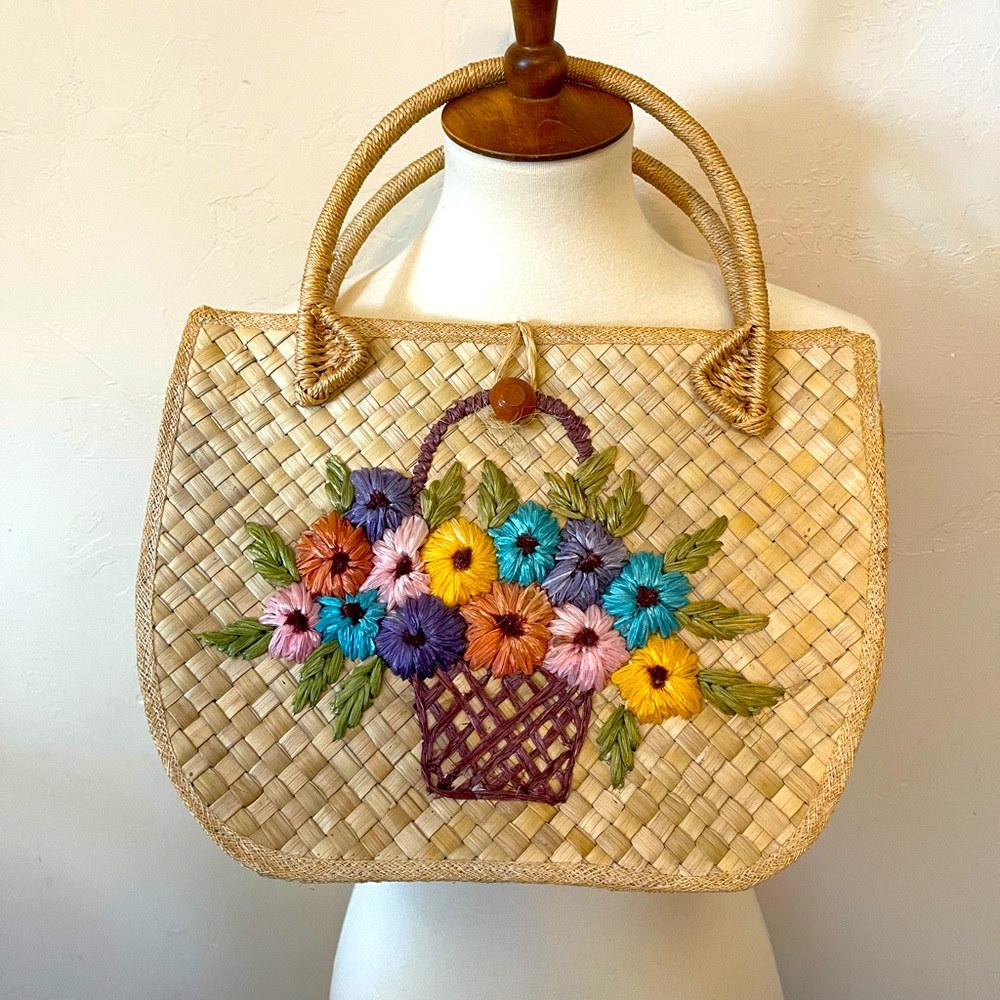 Vintage 60’s/70’s Woven Palm Rattan Floral Purse